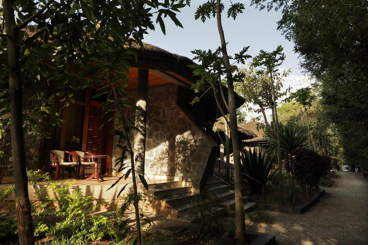 Abay Minch Lodge Bahir Dar Buitenkant foto