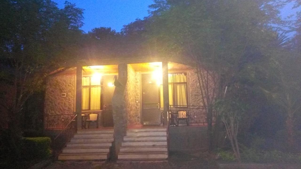 Abay Minch Lodge Bahir Dar Buitenkant foto